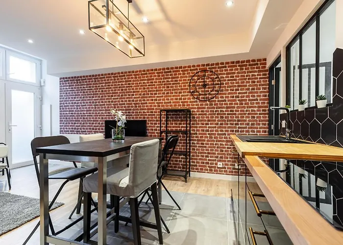 Loft Magnan - Parking - Ideal Couples -beach -tram & Supermarkets - New & Confort-ac Apartmán Nice