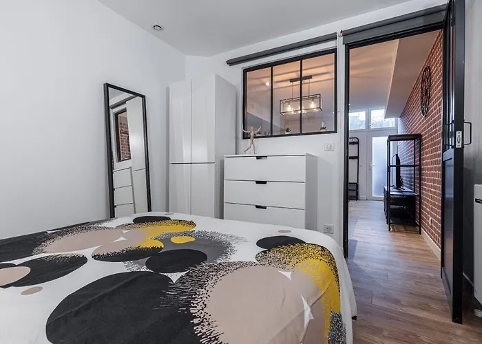 Loft Magnan - Parking - Ideal Couples -beach -tram & Supermarkets - New & Confort-ac Nice