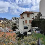 Loft Magnan - Parking - Ideal Couples -beach -tram & Supermarkets - New & Confort-ac Apartament Nicea