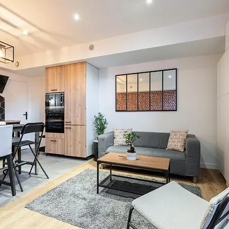 Le Loft Magnan - Ac- Pres - Wifi - Parking - Confort Et Moderne - Supermarches Et Tram Proches * Nizza