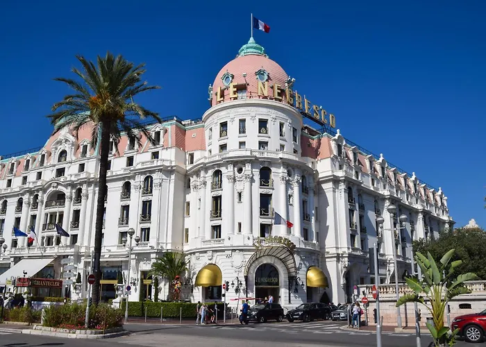 Loft Magnan - Parking - Ideal Couples -beach -tram & Supermarkets - New & Confort-ac Nizza