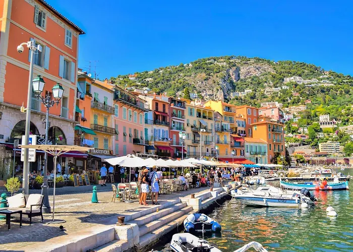 Loft Magnan - Parking - Ideal Couples -beach -tram & Supermarkets - New & Confort-ac * Nizza