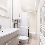 Διαμέρισμα Loft Magnan - Parking - Ideal Couples -beach -tram & Supermarkets - New & Confort-ac Νίκαια