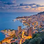 Loft Magnan - Parking - Ideal Couples -beach -tram & Supermarkets - New & Confort-ac